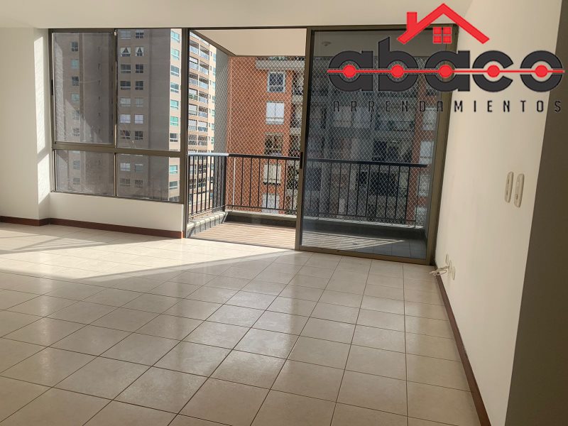 Apartamento disponible para Arriendo en Envigado con un valor de $3,200,000 código 11677