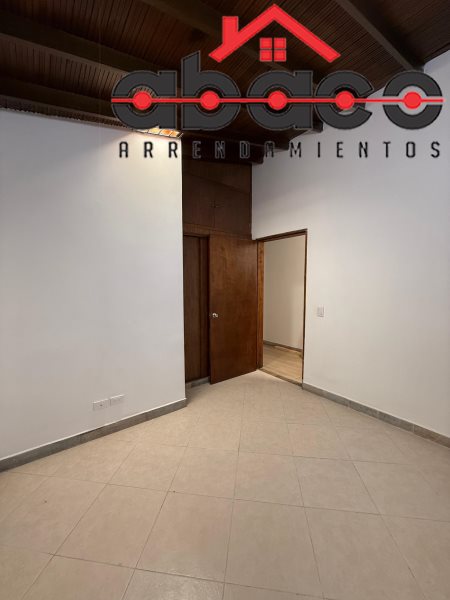 Oficina disponible para Arriendo en Envigado Envigado Centro Foto numero 1