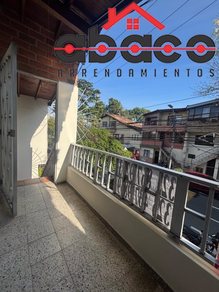 Apartamento disponible para Arriendo en Envigado con un valor de $2,300,000 código 10353