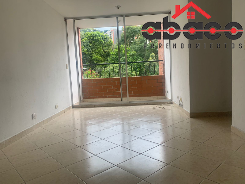 Apartamento disponible para Arriendo en Envigado con un valor de $1,700,000 código 10885